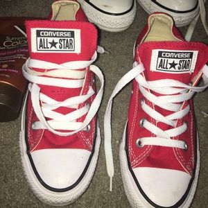 low top red converse